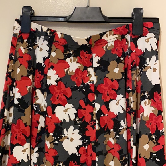 Brand new with tag - Picture 2 of 5